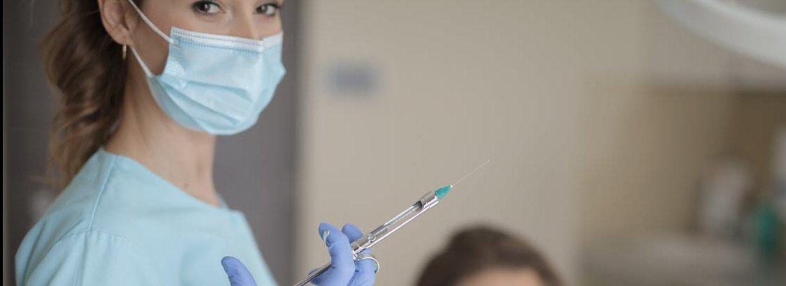 Aesthetic Nursing: Step By Step Guide to Your Career as a Cosmetic Nurse