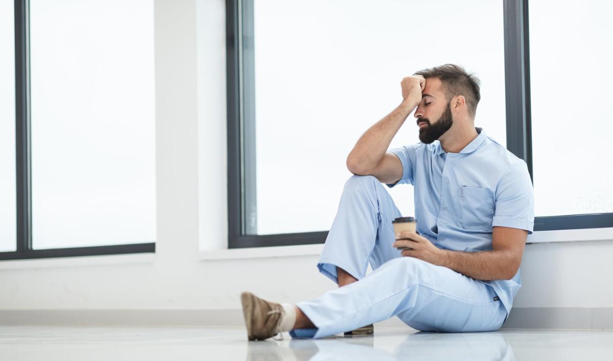 Are You Bored With Nursing or Feel Your Career Stagnating? Here’s How to Overcome It.