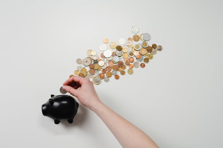 Travel Nurse Salary by State & Nationally: How Much Do Travel Nurses Make Across the US in 2025?